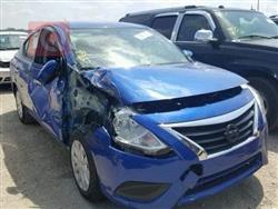 نيسان فيرسا